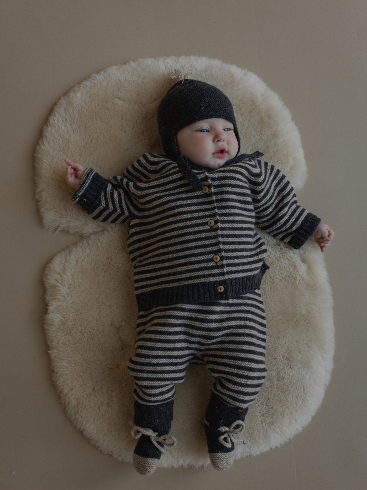 Charcoal Wool Four Piece Set