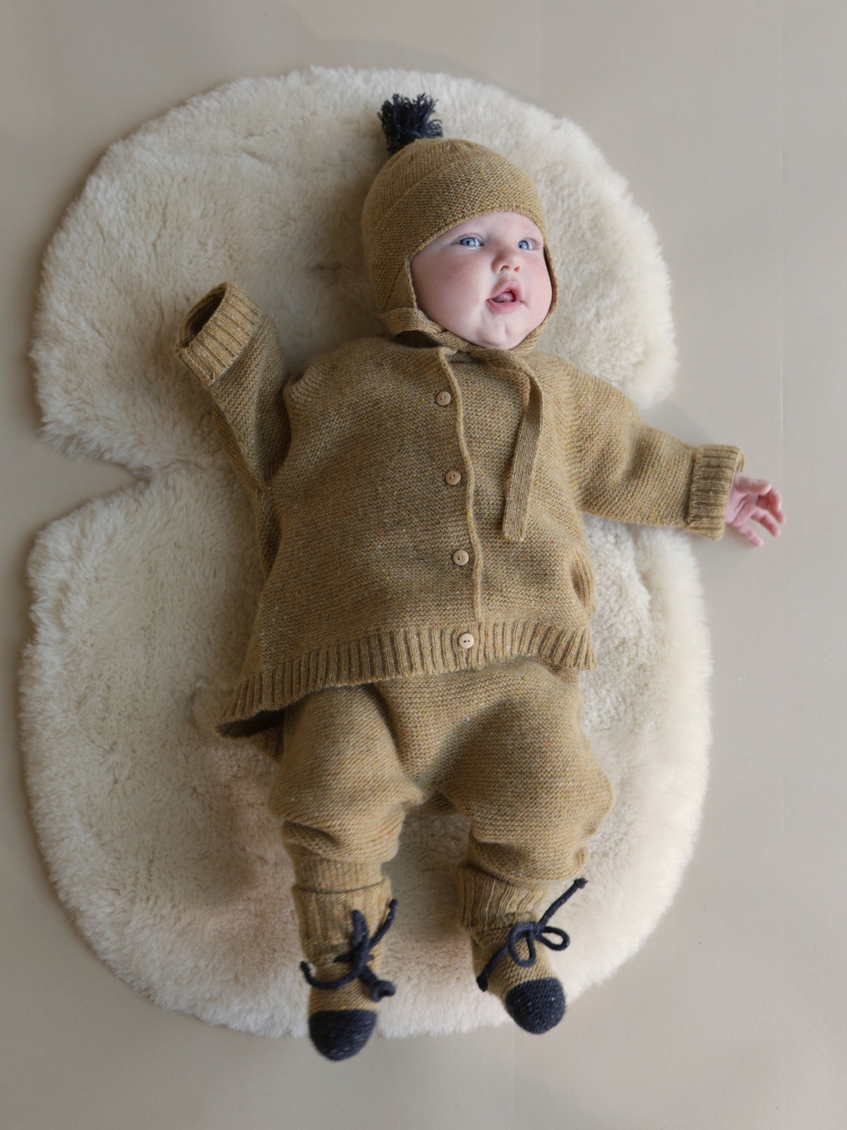 Cocoon Wool Four Piece Set