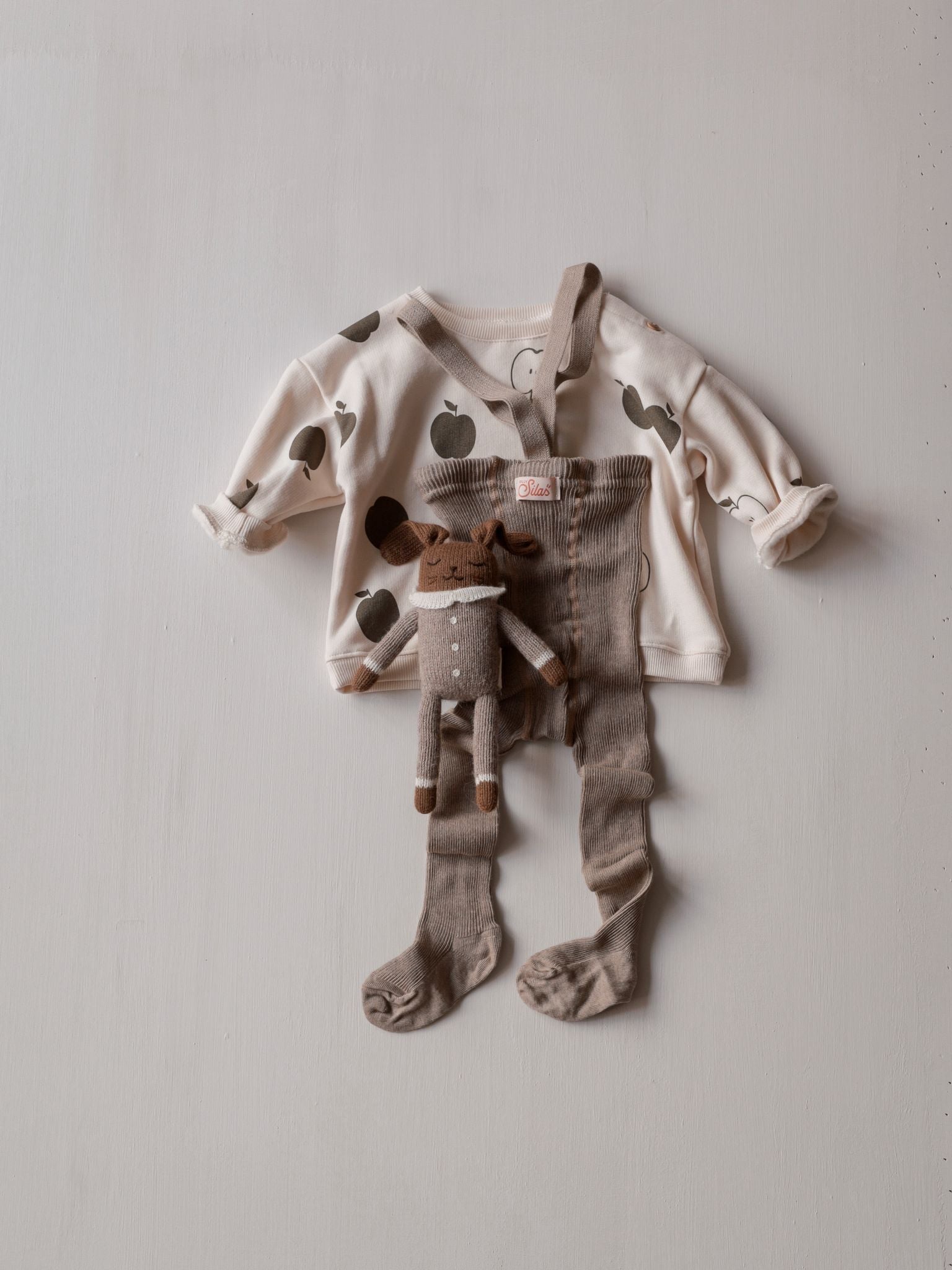 Peanut Blend Footed Tights with braces