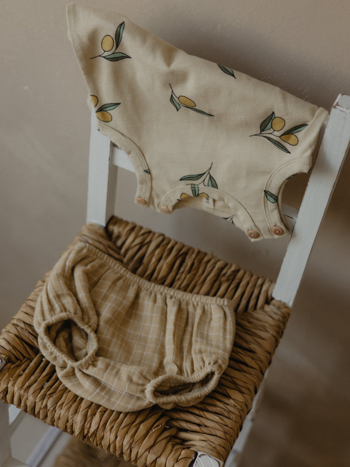 soft muslin shortie with grid check pattern, elastic waist & leg openings on woven seat