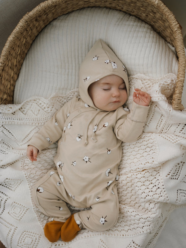 Cottonfield Suit with contrast feet