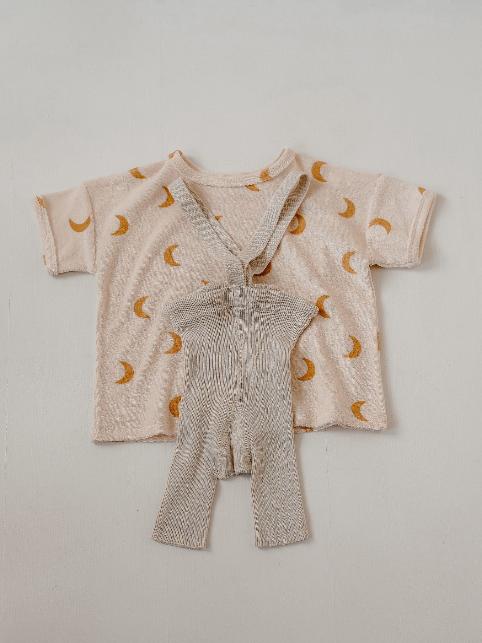 Cream Short Cotton Tights