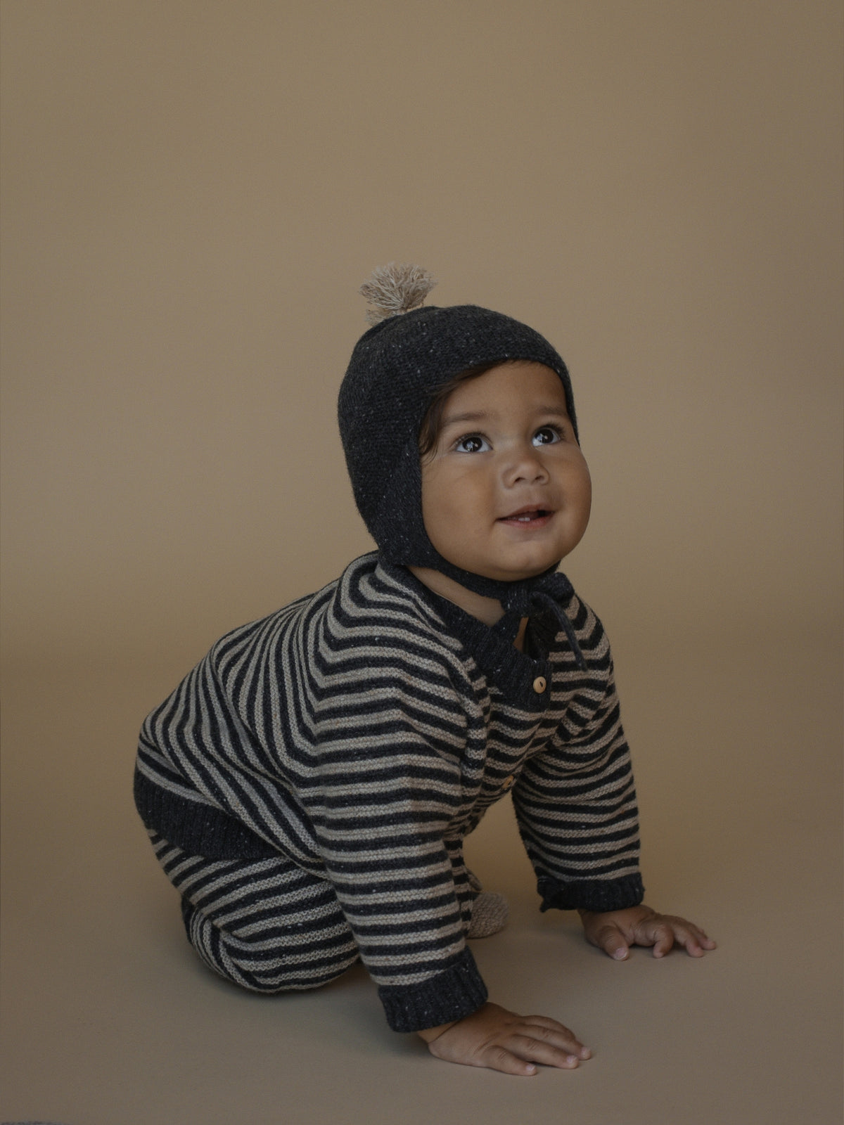 Charcoal contrast Tassel Hat