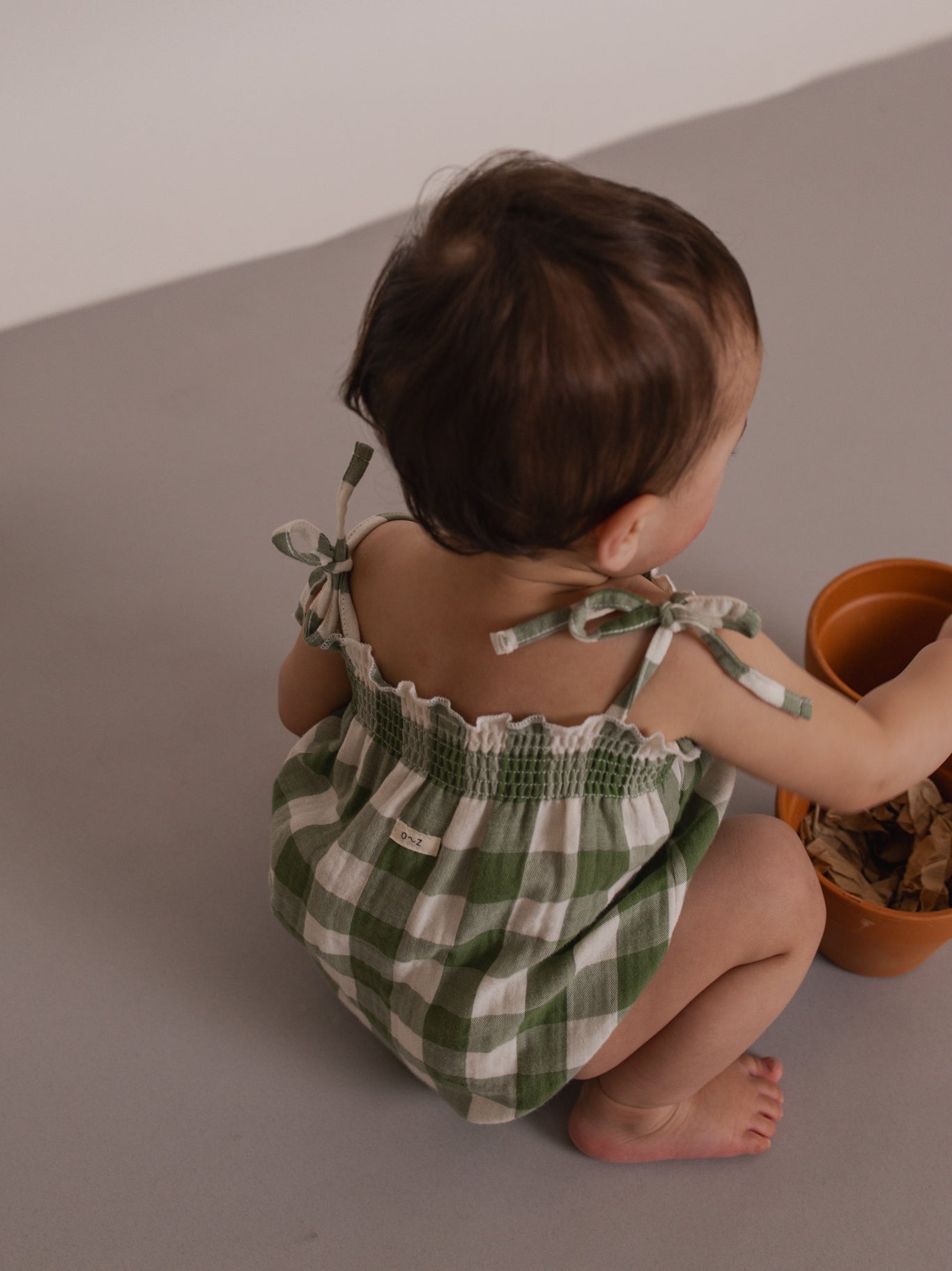 ロンパース・カバーオール organic zoo gingham check bodysuit Dill Gingham Spaghetti Bodysuit | Organic Zoo