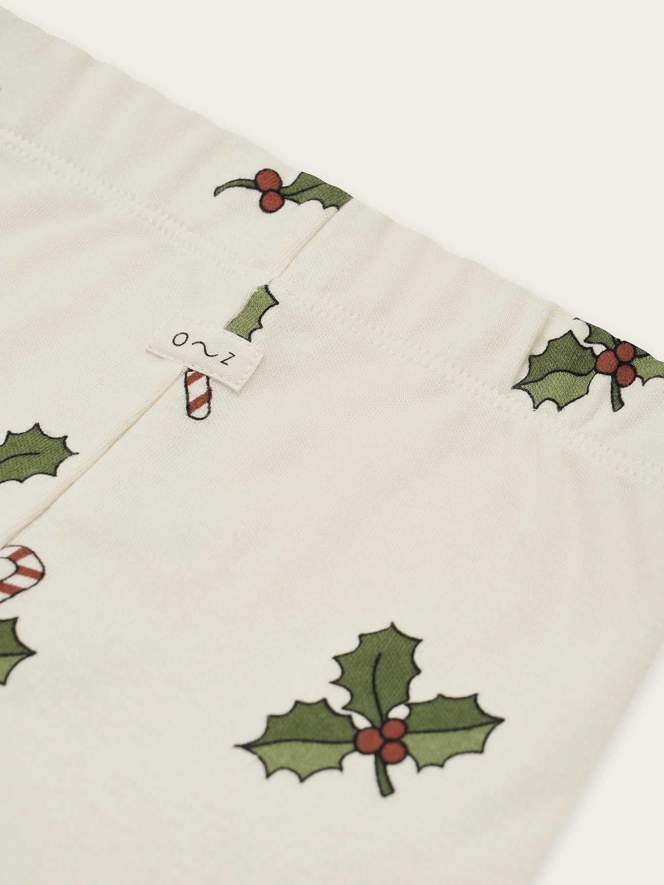 Christmas Adult Holly Slim Pyjamas