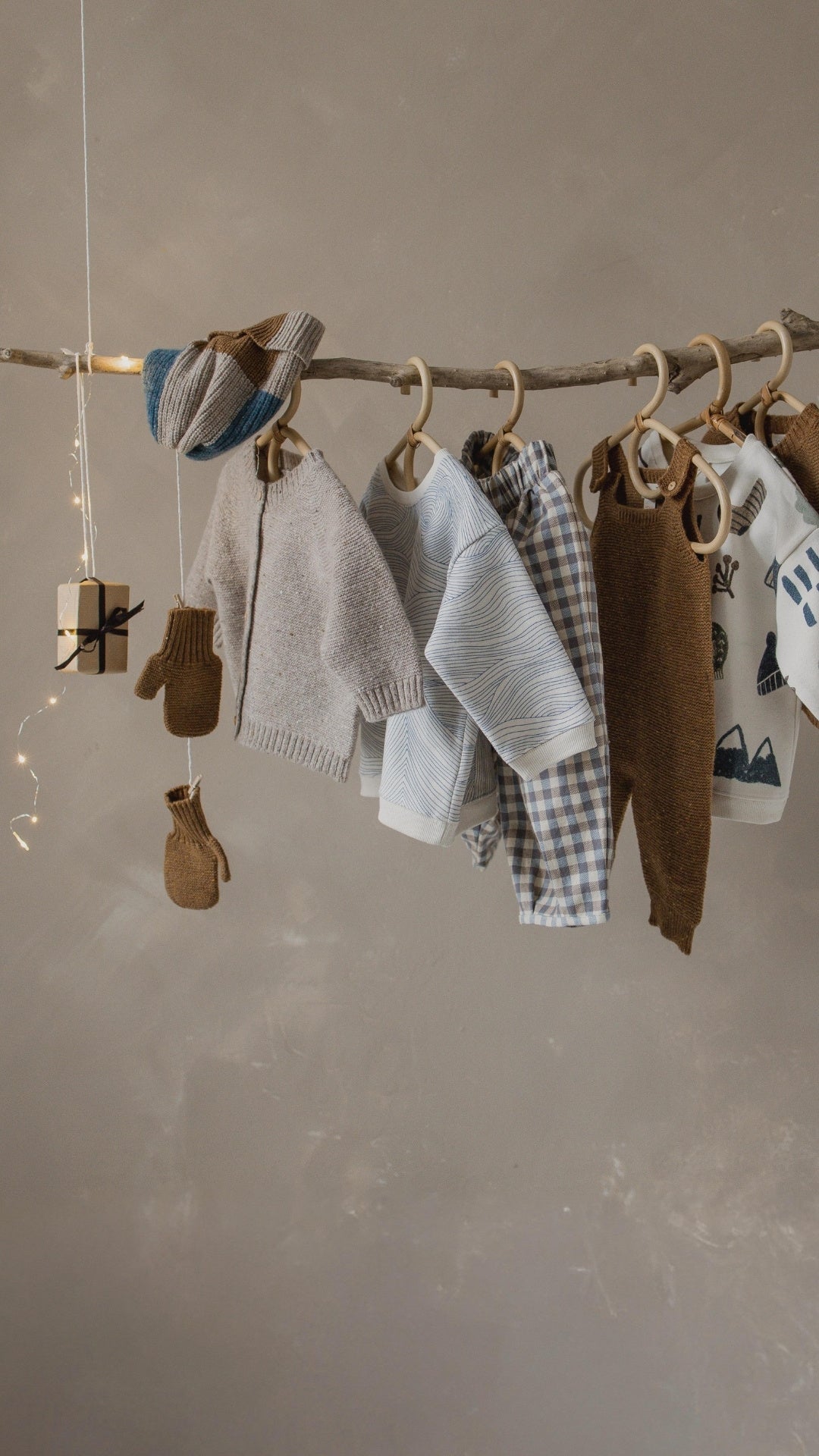 新品未使用 タグ付き organic zoo クリスマスロンパース 0-3m