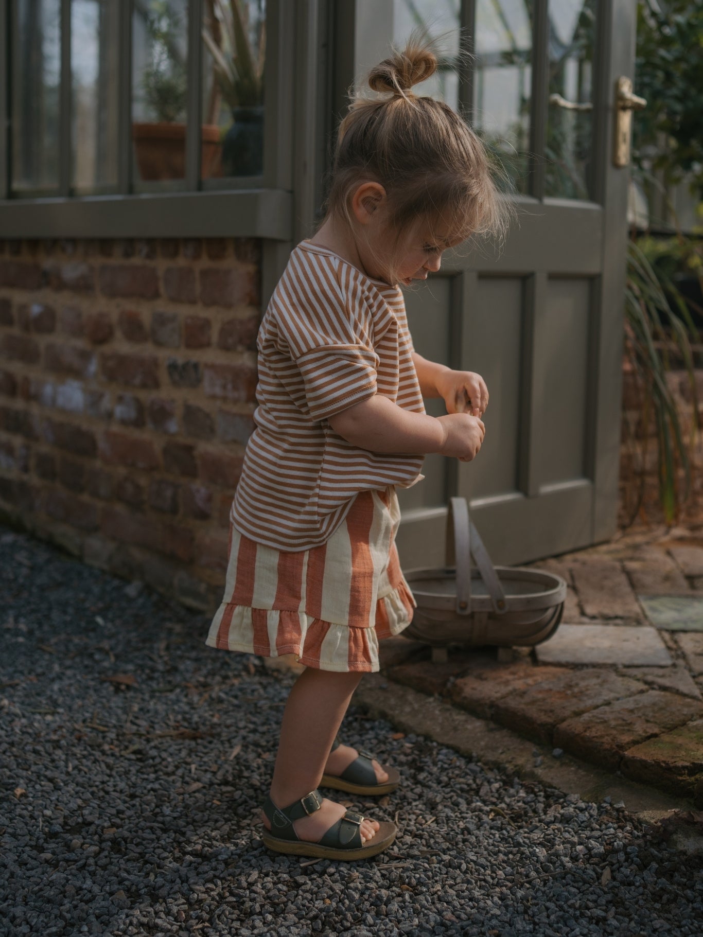 Tomato Stripes Frill Shorts