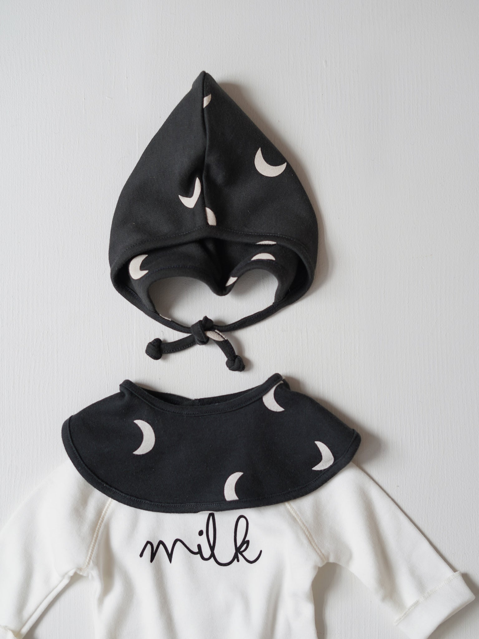Midnight Bib