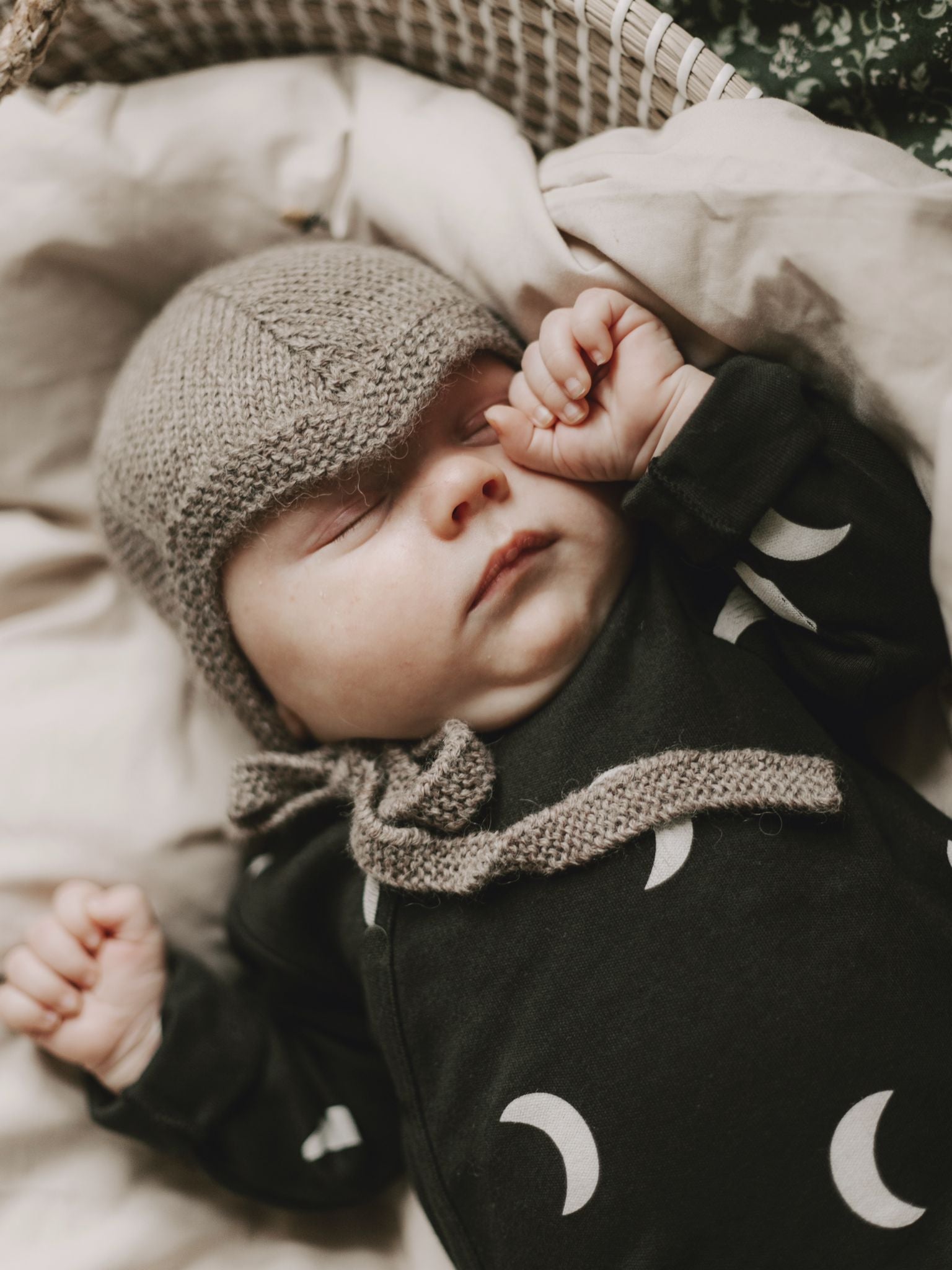 ［タグ付き］organic zoo ベビー服 Midnight［3点セット］ Black Midnight Organic Cotton Baby Suit | Organic Zoo